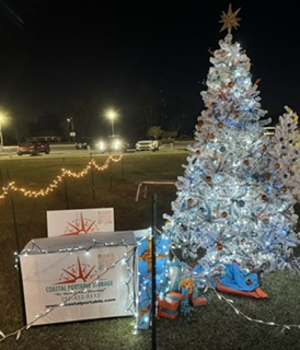 Coastal Portable Storage holiday display